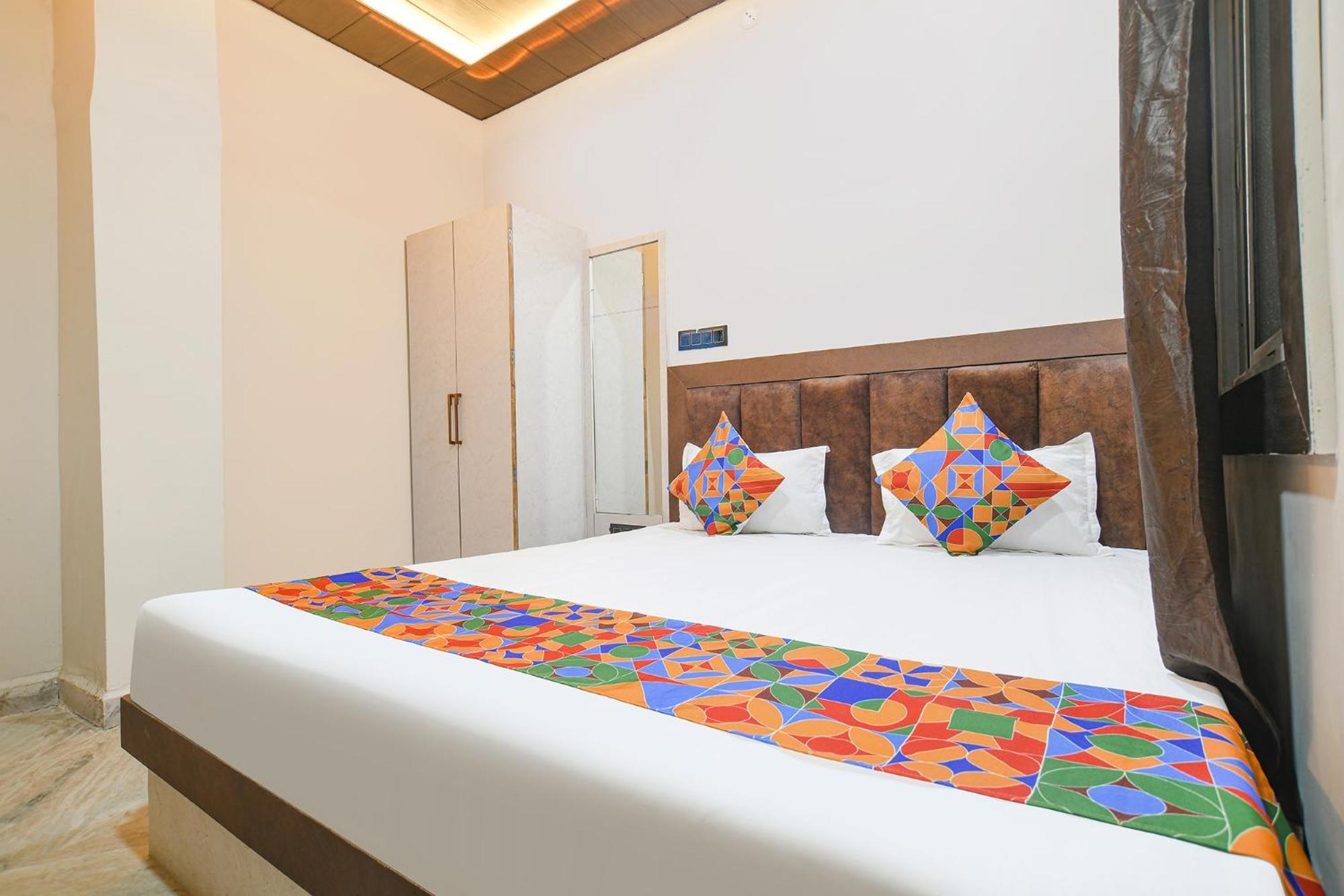 Fabhotel Shiva Grand ウッジャイン エクステリア 写真