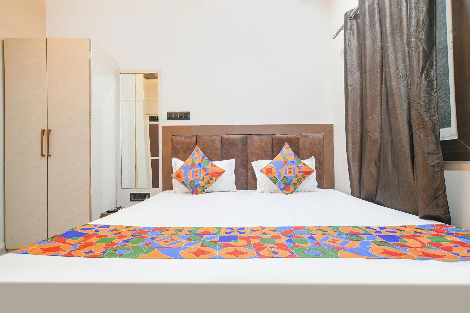 Fabhotel Shiva Grand ウッジャイン エクステリア 写真